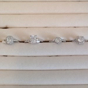BNWT Bundle Of 4 Adjustable Rings